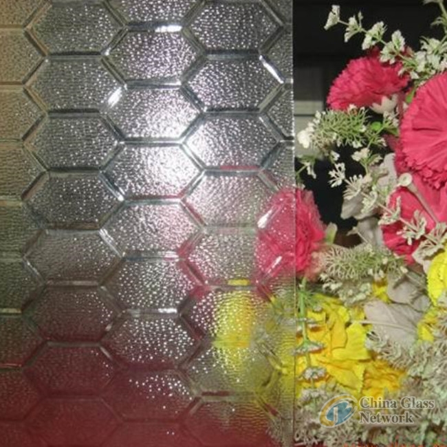 4 mm patterned glass