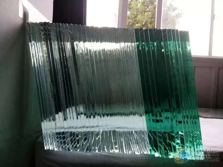 Extra/Low Iron/Super Clear Float Glass with certification 3mm-19mm supplying