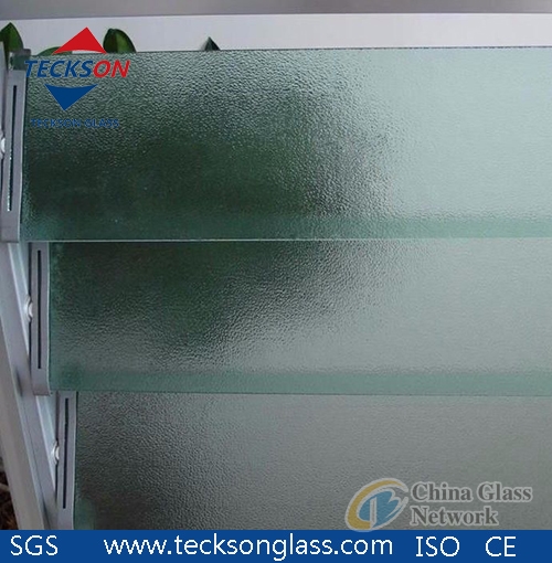 4-6mm Clear Figured Louvered Glass