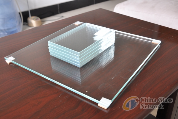 4mm5mm6mmExtra/Low Iron Clear Float Glass with Certification 