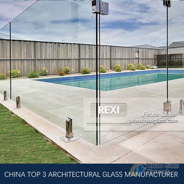 Glass Pool Fencing by Tempered Glass, Laminated Glass, CE, SGCC&AS/NZS certified