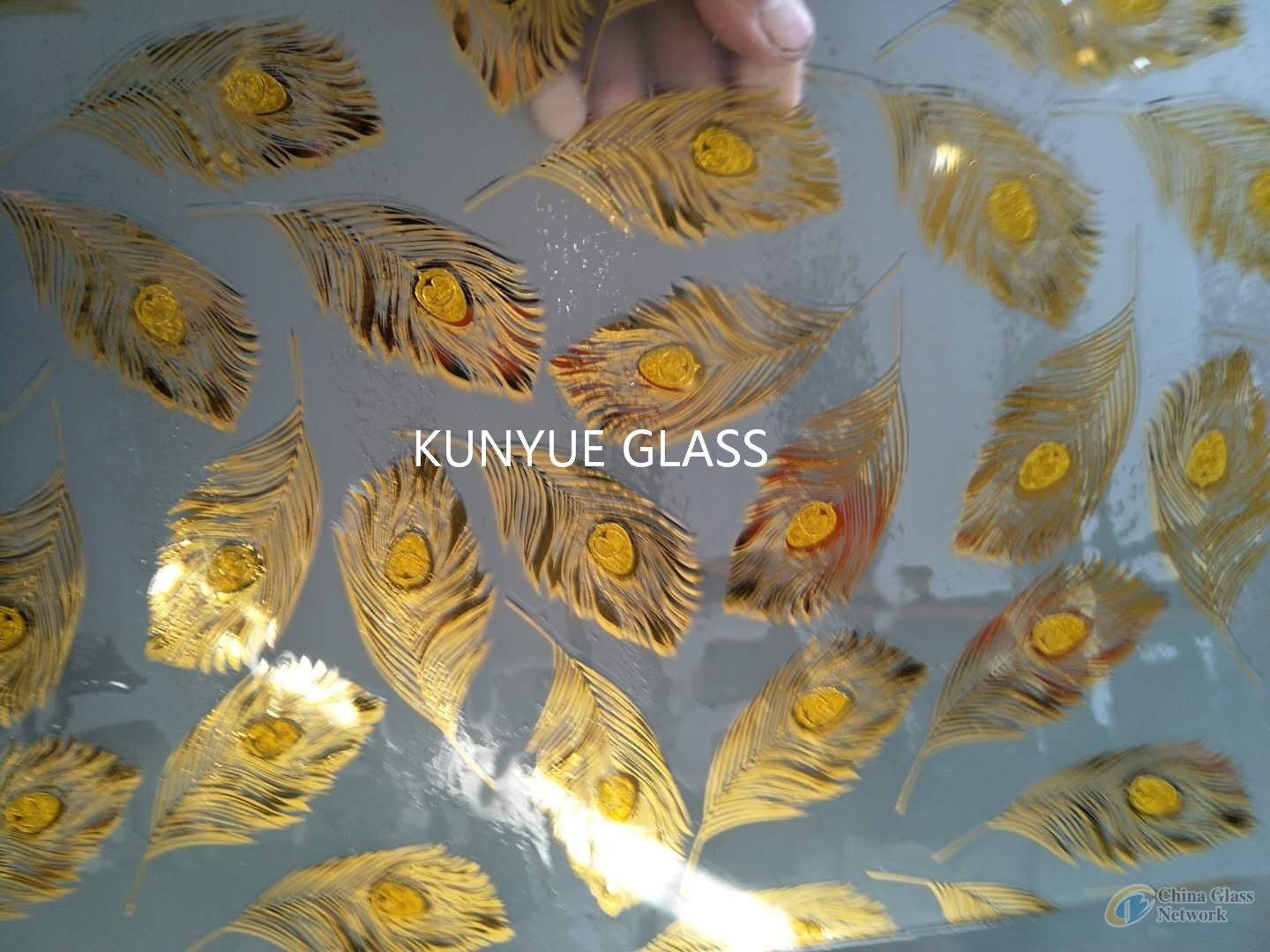 decorative glass golden coated titanium coated  with ice flower