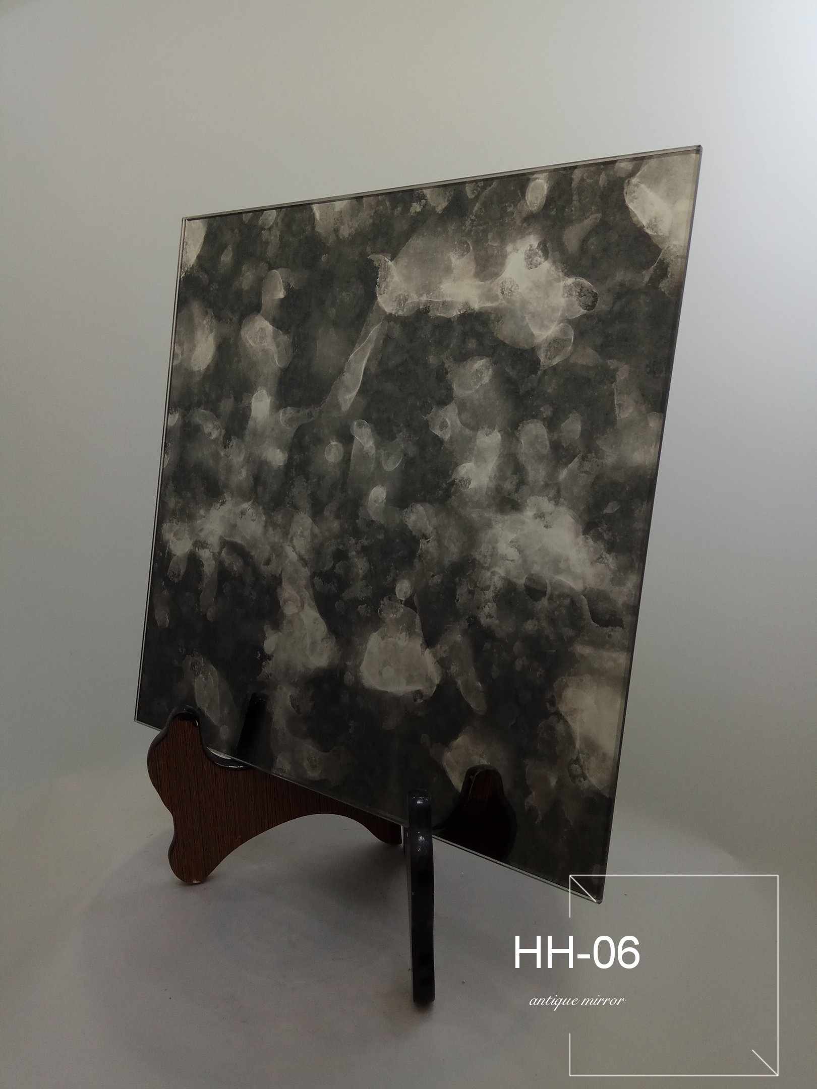 HH-06 Antique Mirror/ Decorative Mirror