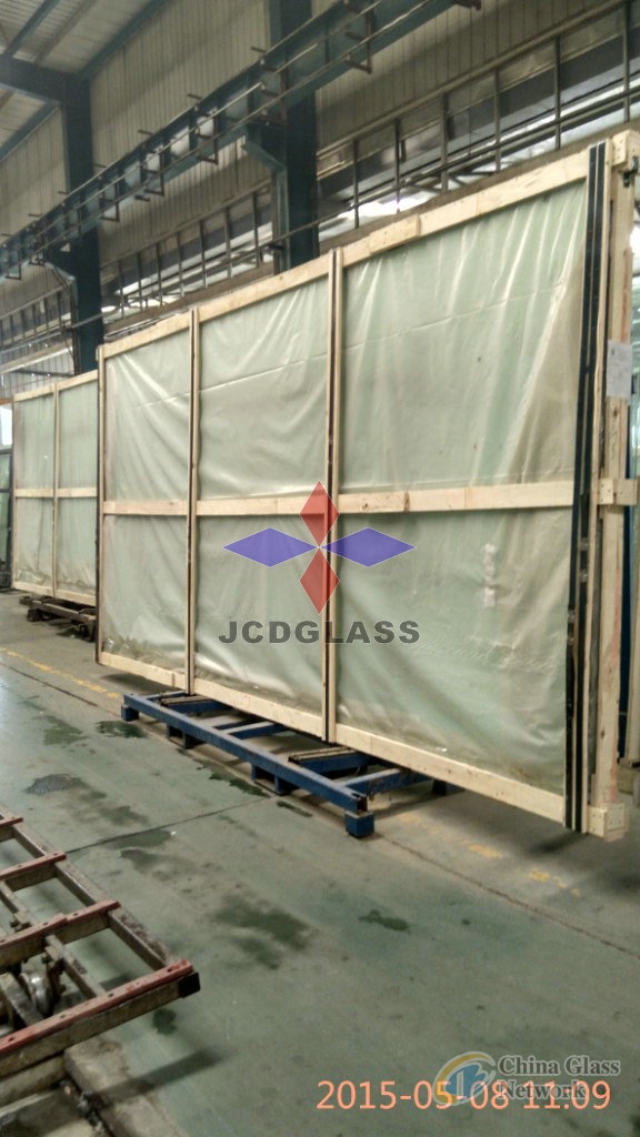 Jumbo size tempered glass