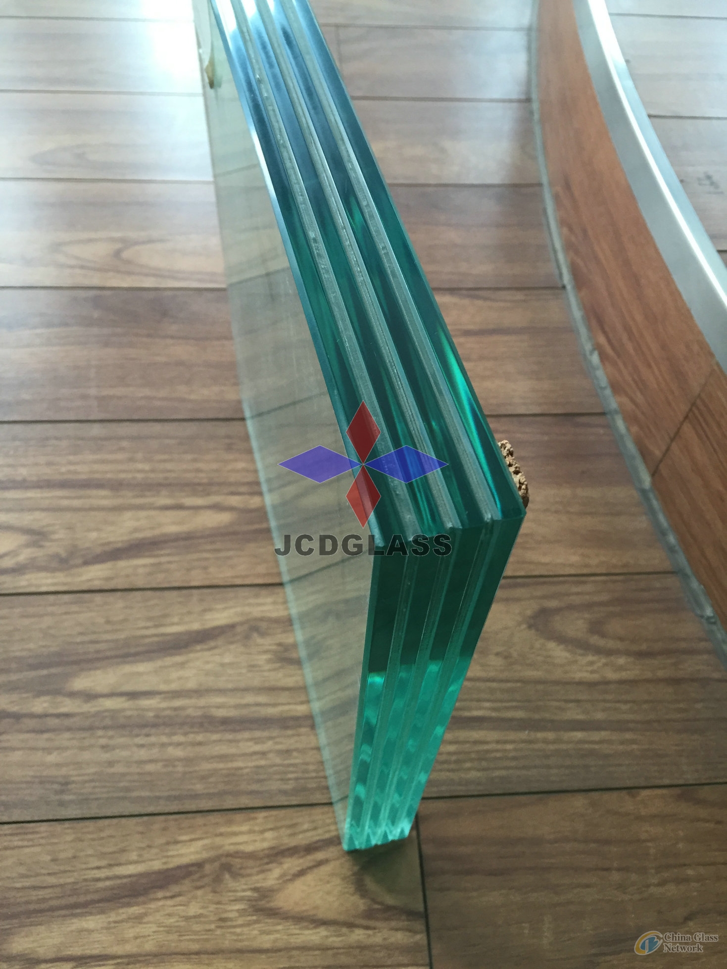 8+8+8, 10+10+10, 12+12+12, 15+15+15, 19+19+19 Tempered Laminated Glass