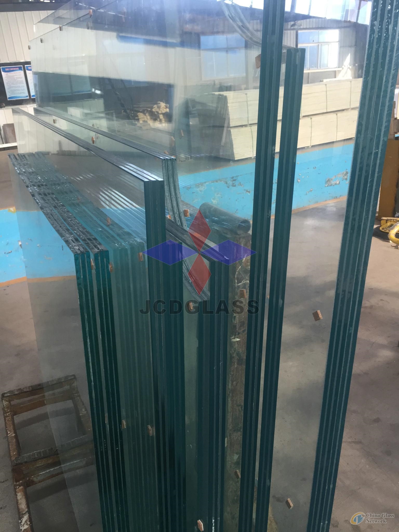 SGP laminated glass bridge panels