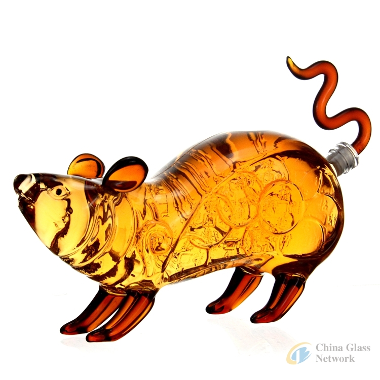 Customize Chinese Zodiac Animal Shaped Mouse Rat Glass Bottle