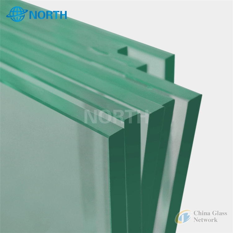 Chinese glass factory supply different sizes and shapes toughened glass