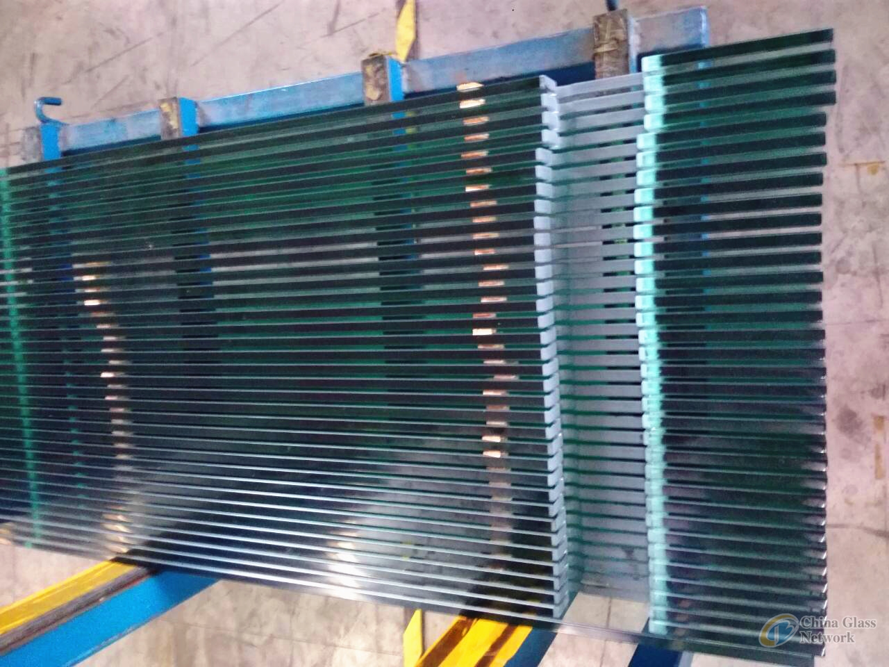 factory price high quality tempered low iron glass