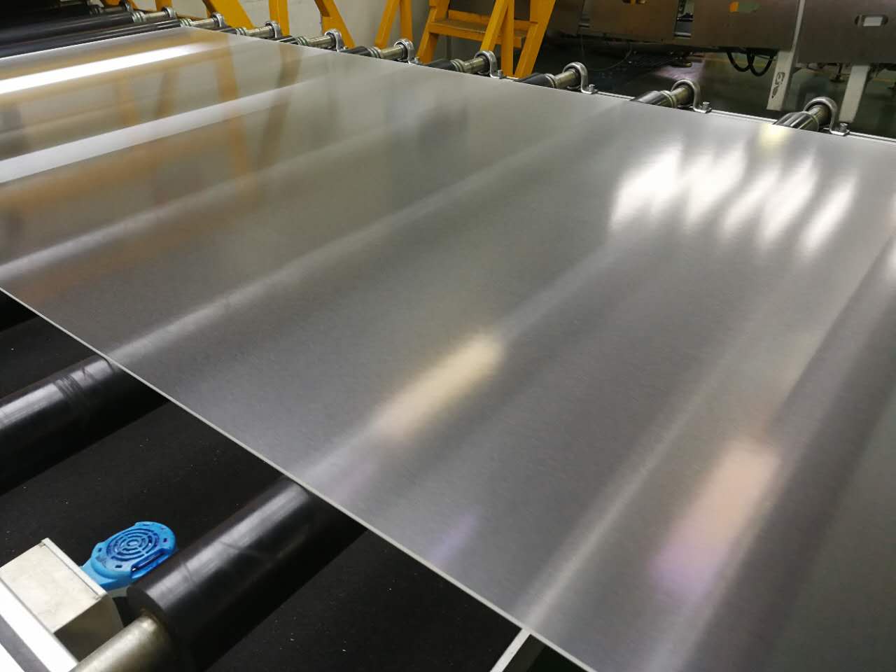 AR Coating Low Iron Ultra Clear Patterned Tempered Solar Glass