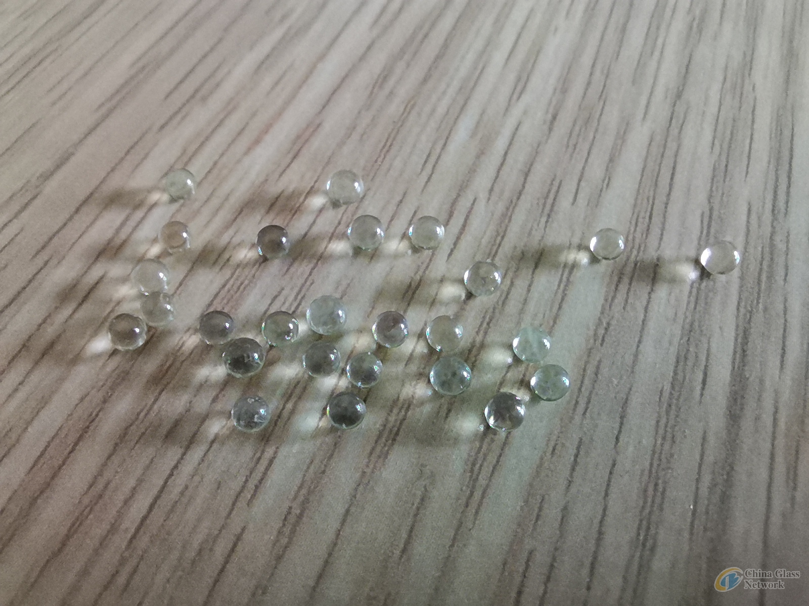 Supply grinding glass beads