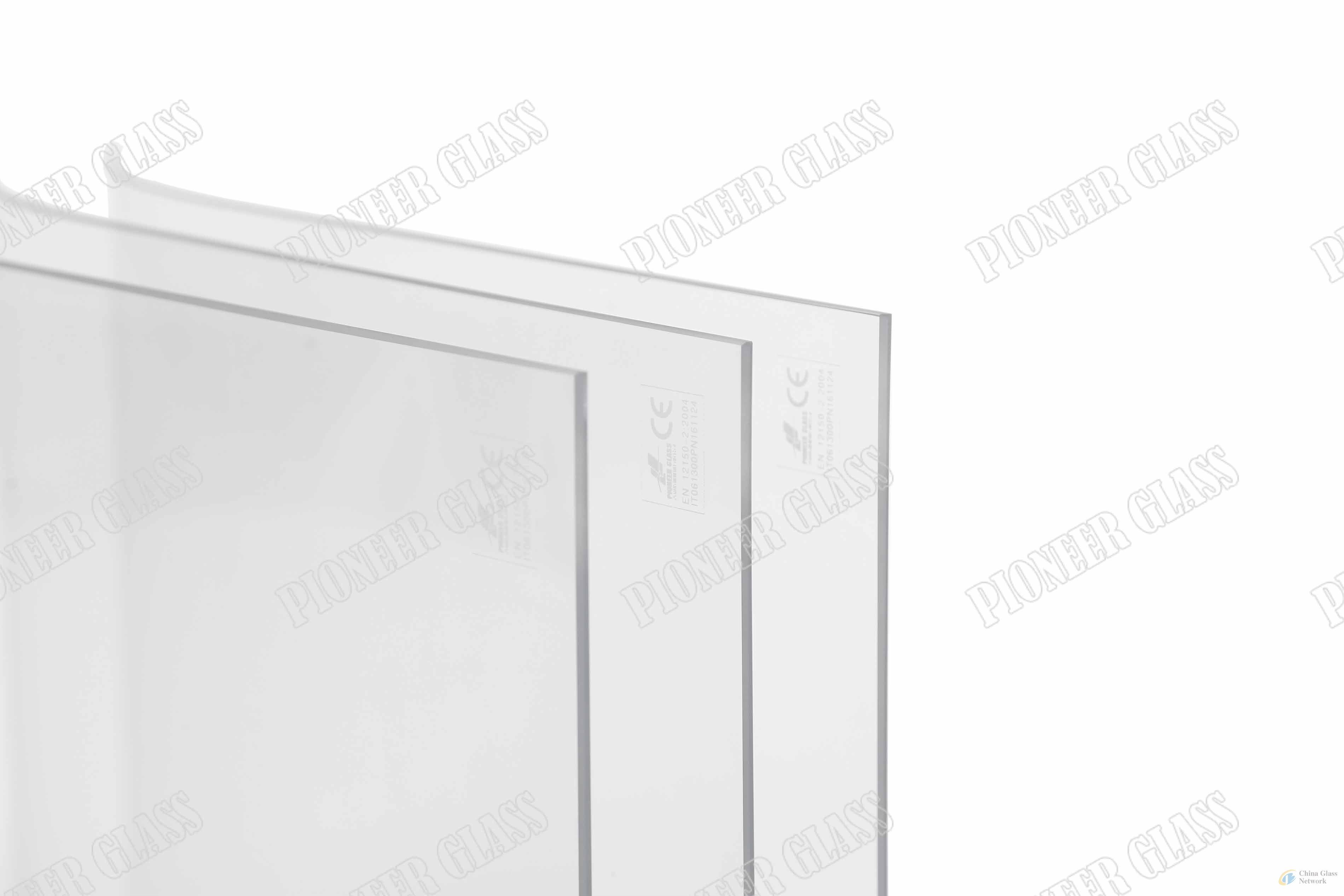 Bent tempered glass