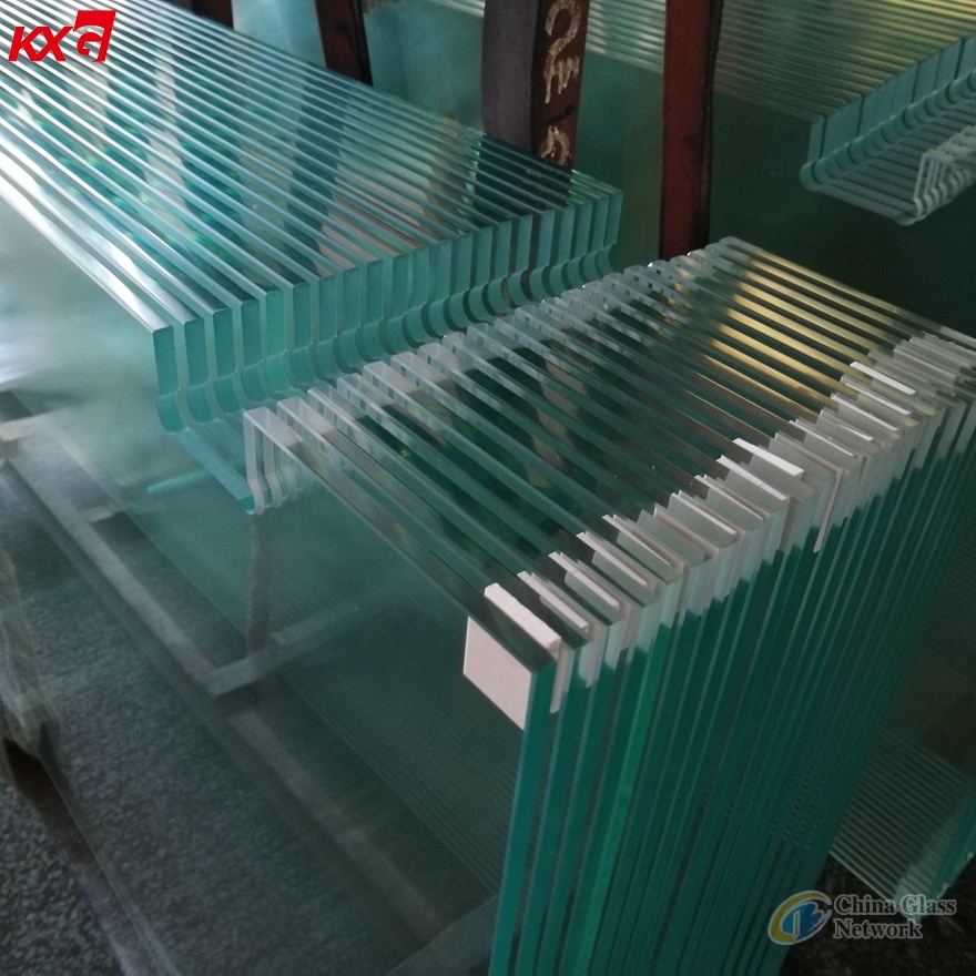 China Building Glass Factory Ultra Clear Tempered Glass Low Iron Toughened Glass Factory