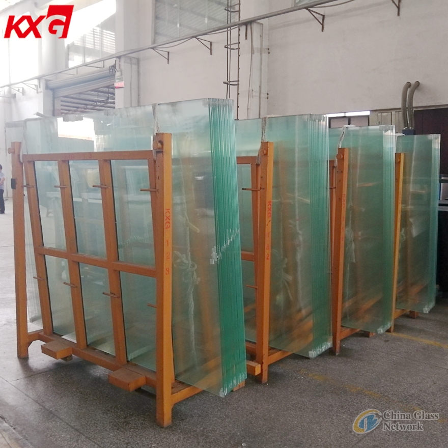 China Building Glass Factory Ultra Clear Tempered Glass Low Iron Toughened Glass Factory