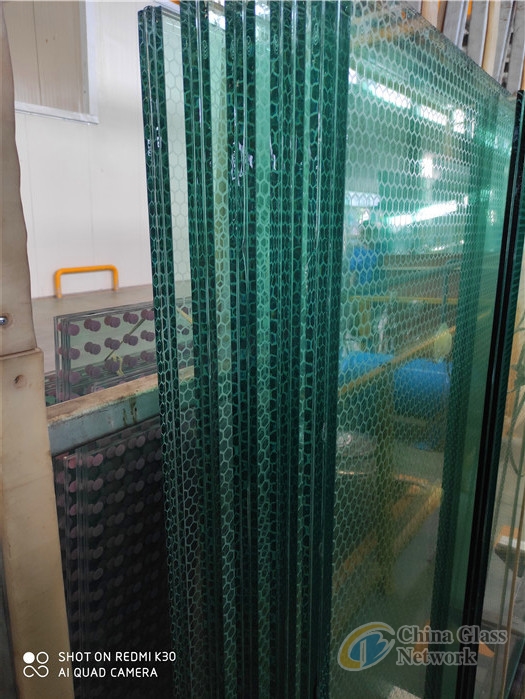 10+1.14+10+1.14+10 tempered Laminated Glass，Screen printing non-slip