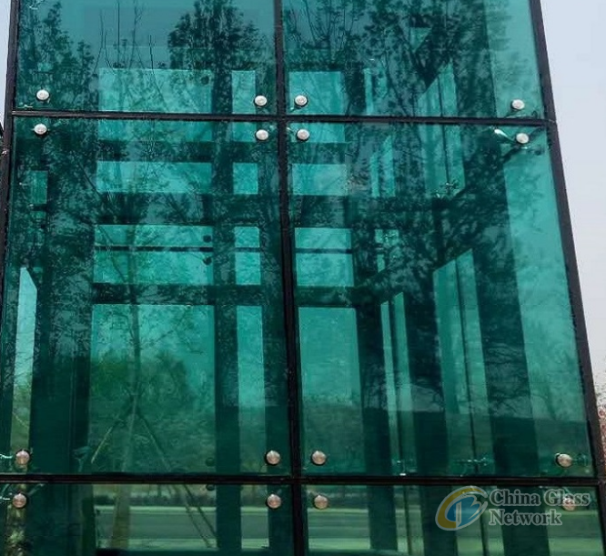 Hi-Q Thermochromic-Self tinting Glass dynamic self-tint glass thermochromic glass  reduced noise and increased safety