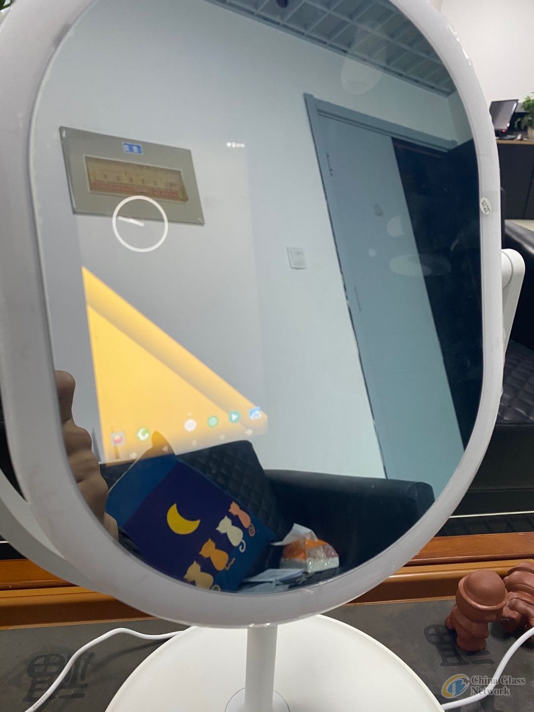 Smart mirror The magic mirror Hi mirror