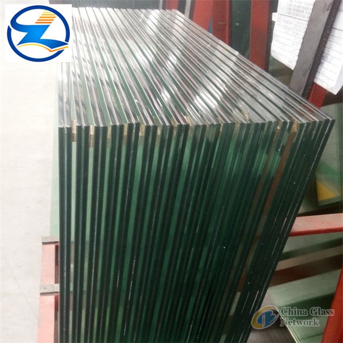  Laminated glass 