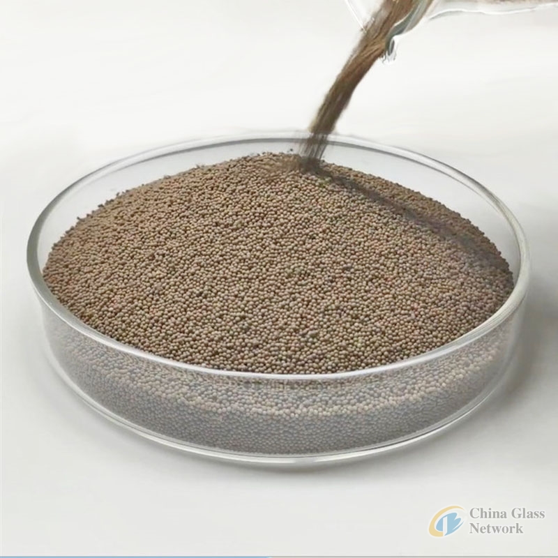 Ceramic sand for blasting glass