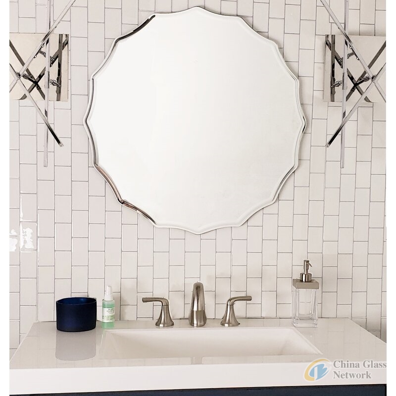 Wall Mounted Silver Beveled Edge Bathroom Mirror