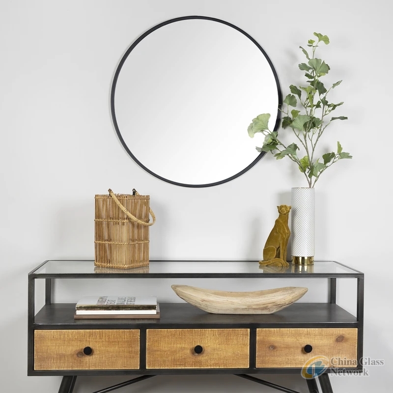 Simple and Modern Design Wall Mirror Modern Gold Bathroom Mirror with Stainless Steel Metal Frame Deep Set Design