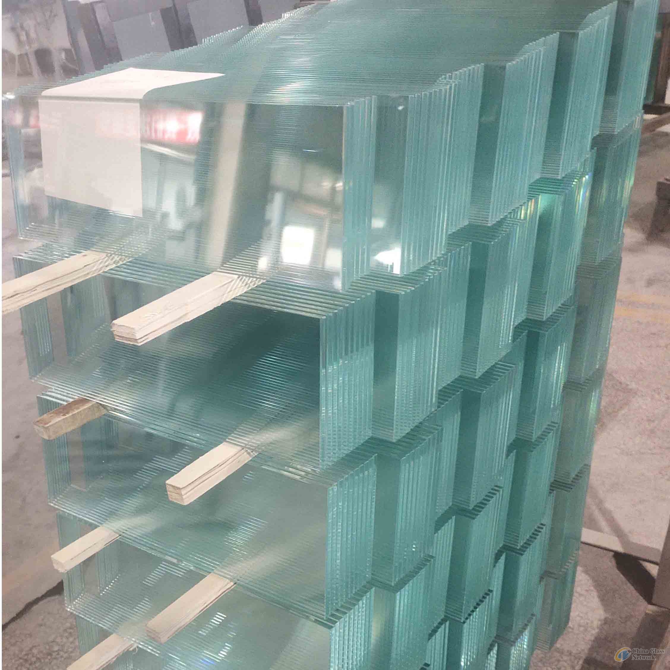 33.1 and 55.1 PVB film laminated glass Clear Extra Clear Low Iron Tempered Laminated Glass for Construction