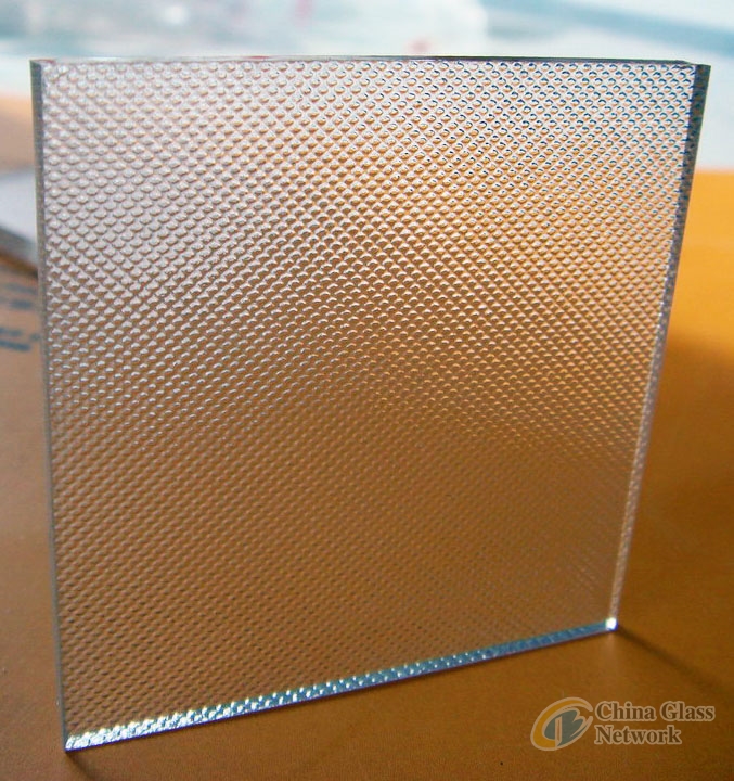 Ultra clear solar glass