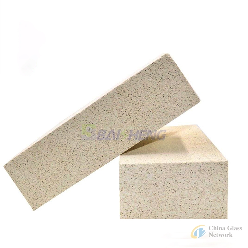 Mullite brick for glass melting furnace