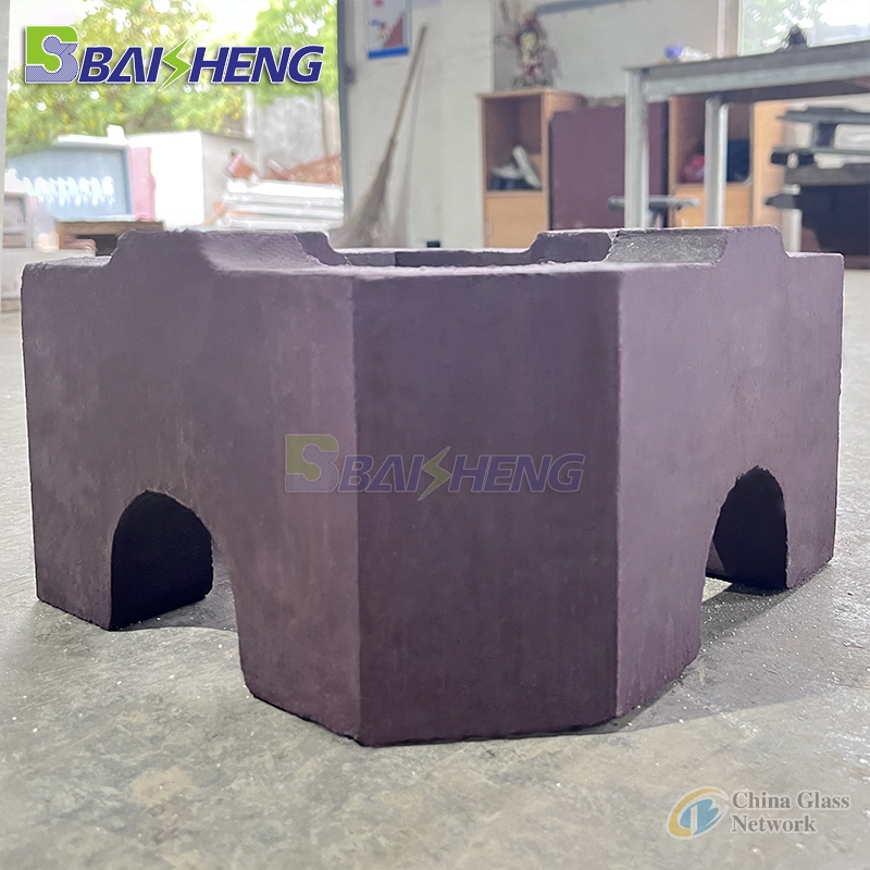 Lattice brick for regenerator of float glass furnace High temperature resistant magnesia brick