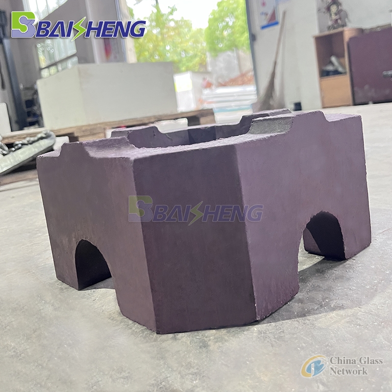 Lattice brick for regenerator of float glass furnace High temperature resistant magnesia brick