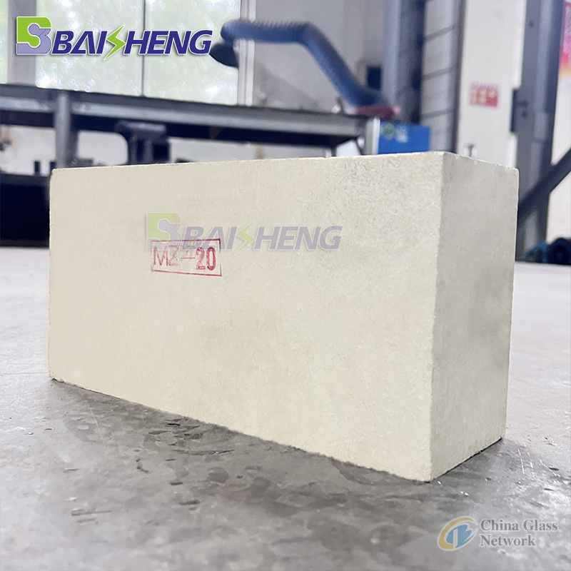 Anti-scouring Sintered zirconium corundum brick for glass kiln