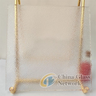 Customized good quality ultra clear pattern glass 4mm flute corrugated pattern glass