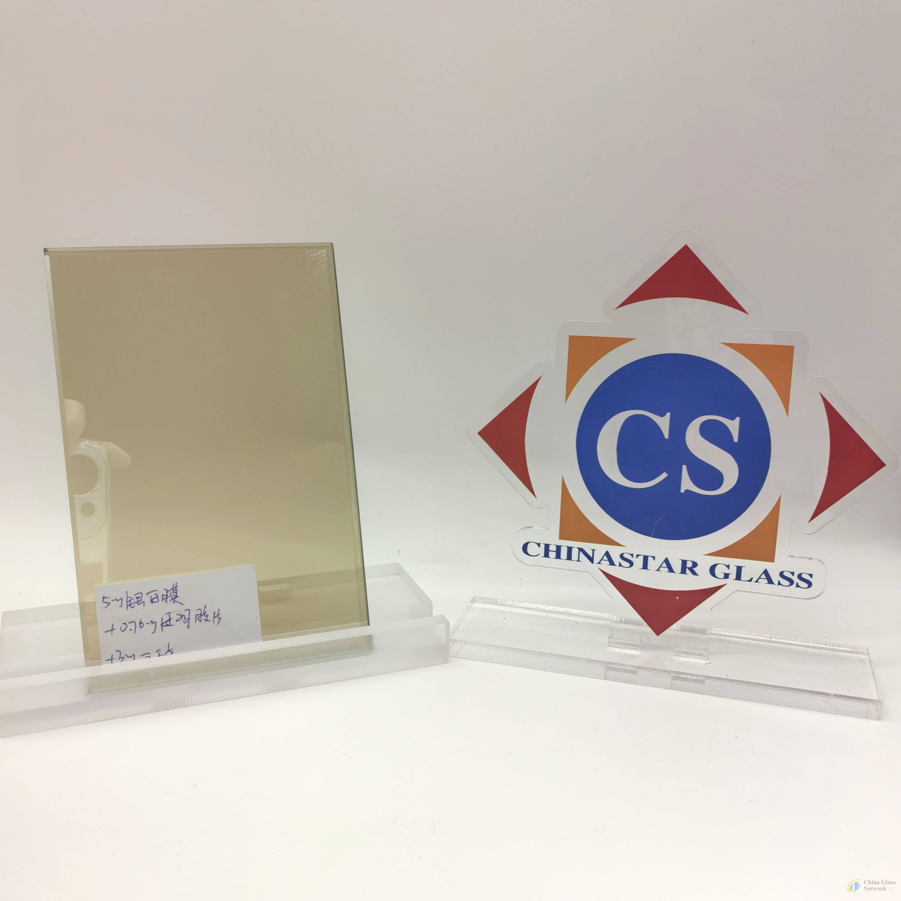 8.76mm Silver-White Reflective Laminated Glass for Doors/Windows/Shower/Skylights