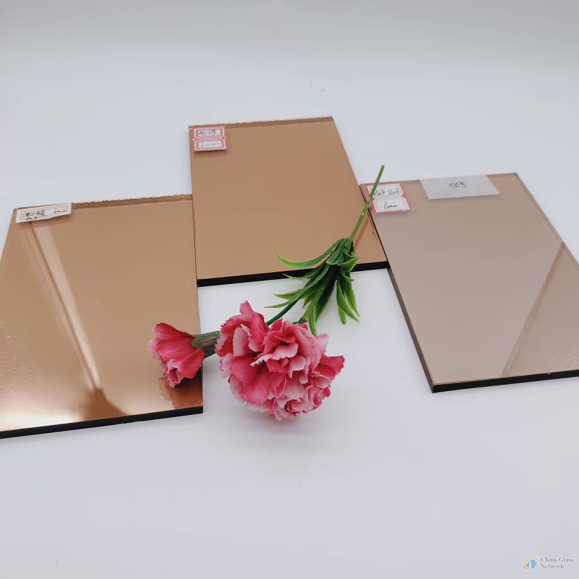 5mm Pink Reflective Glass for Decorative/Furniture/Architecture/Window