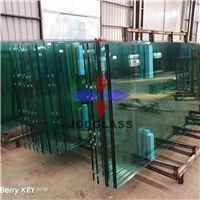 Jumbo size laminate glass